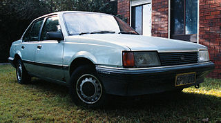 Holden JB Camira (1983)