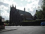 Römisch-katholische Kirche der Heiligen Dreifaltigkeit und Allerheiligen, Muiryhall Street East und Quarry Street