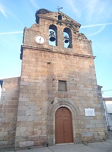 Iglesia de San Lino Espeja.jpg
