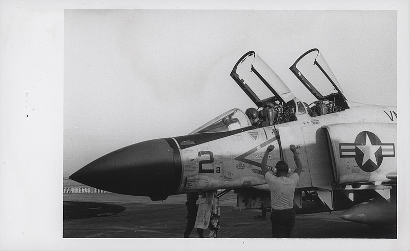 File:J.R. Braddon Shuts Down His F-4J Phantom Jet, 1969.jpg