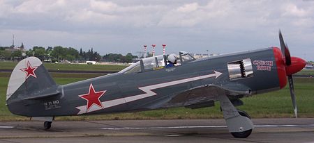 Yakovlev_Yak-11