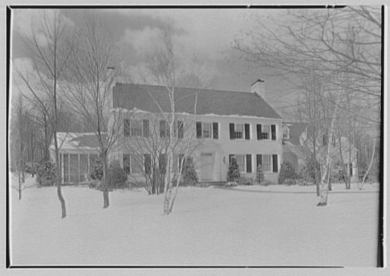 File:James S. Ogsbury, residence on Elderfield Rd., Manhasset, Long Island. LOC gsc.5a04929.tif