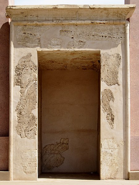 File:Karnak Tempel 22.jpg