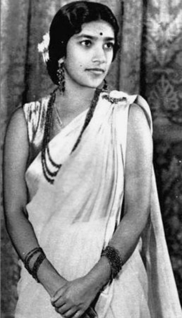 Goda Verma's wife, Rani Karthika Thirunal Lakshmi Bayi, Rani of Attingal and Travancore.