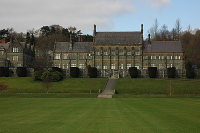 Kelly College, Tavistock - geograph.org.inggris - 1194769.jpg