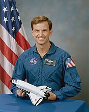 Kevin P. Chilton during his career on NASA in 1987 Kevin P. Chilton - Official portrait of 1987 astronaut candidate.jpg