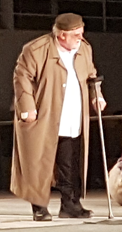 Kostas Kazakos as Oedipus epi Kolono Veakeio 2017