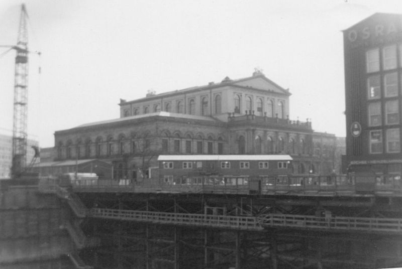 File:Kröpcke Opernhaus 1972.jpg