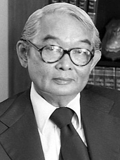 Kukrit Pramoj Thai politician, scholar and professor