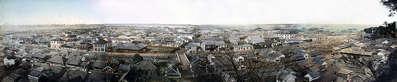 File:Kusakabe Kimbei - Yokohama Foreign Settlement Pano.jpg