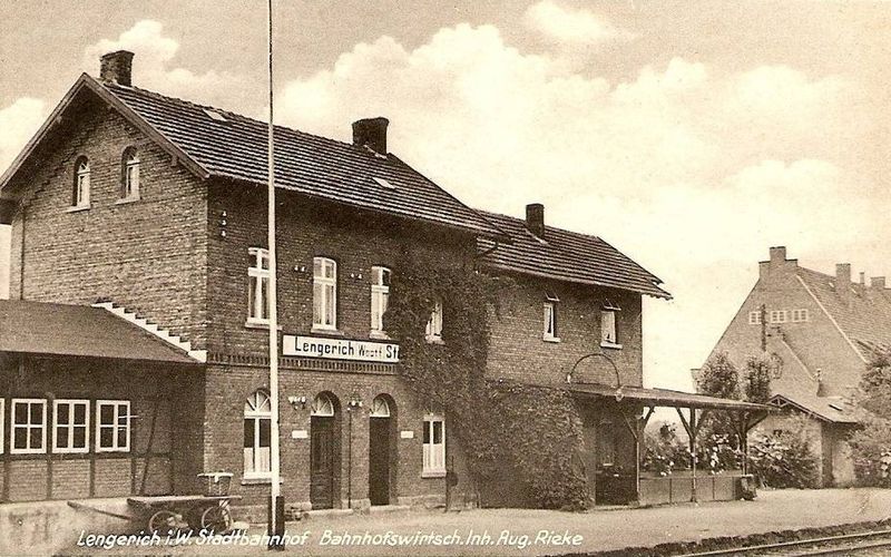 File:Lengerich Stadtbahnhof um 1930.jpg
