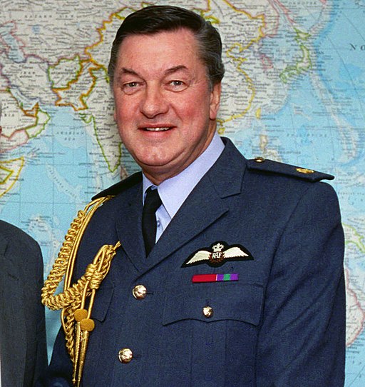 Les Aspin with Air Marshal Sir Peter Harding (cropped)