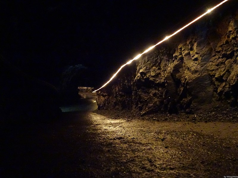 File:Liechtensteinklamm - Tunnel lightning (23913865780).jpg