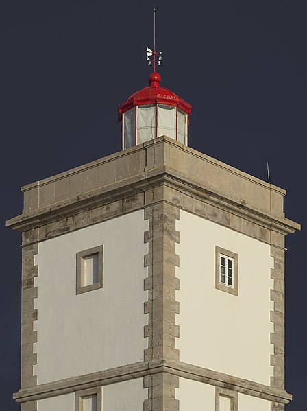 File:Lighthouse of Cabo Carvoeiro 4 (30450393278).jpg