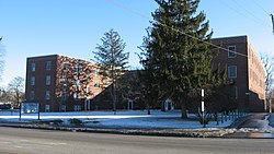 Linwood Colonial Apartments.jpg