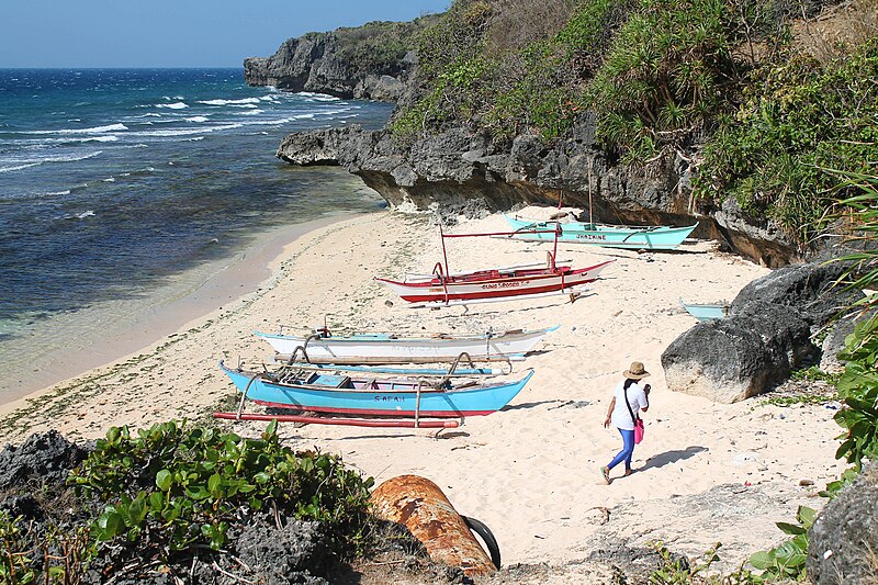 File:Lubang Island Beach.jpg