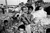 Manuel Rivera-Ortiz: Slum v Delhi, 2005