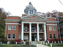 The Madison County Courthouse in Marshall, North Carolina. Madison County was home to the Ponder machine, a courthouse clique run by a sheriff and his brother. It was the most well-known machine in North Carolina during its existence from the 1950s until the 1980s. Madison County Courthouse - Marshall, NC.jpg