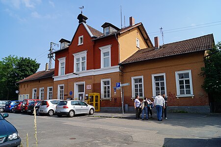 Mainz Gustavsburger Bahnhof Bahnhofsgebäude Haupteingang 2.6.2012