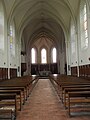 L'église paroissiale Saint-Pierre : vue intérieure, la nef