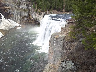 Vodopády Upper Mesa Falls
