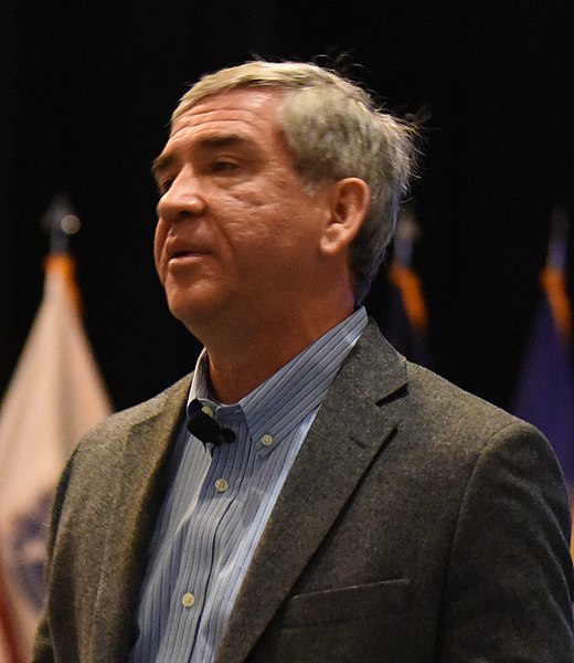 File:Michael Durant delivers a professional development seminar at Joint Base McGuire-Dix-Lakehurst, New Jersey (cropped).jpg