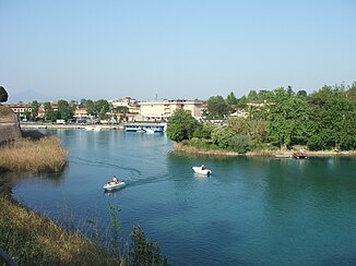 Mincio perto de Peschiera del Garda