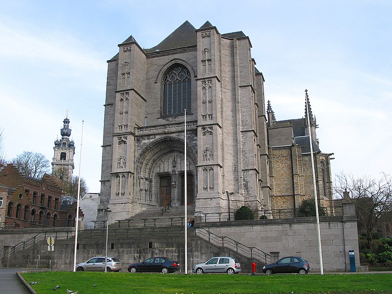 File:Mons Col1JPG.jpg