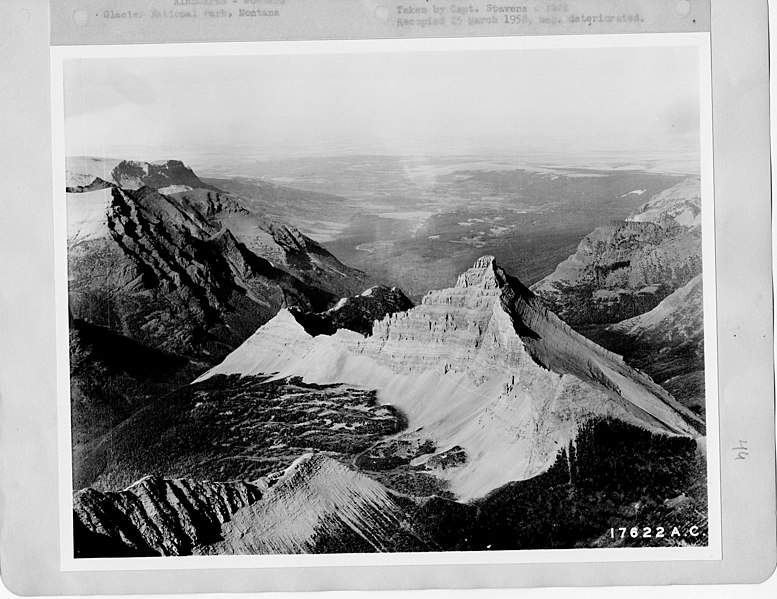 File:Montana - Glacier National Park - NARA - 23942089.jpg
