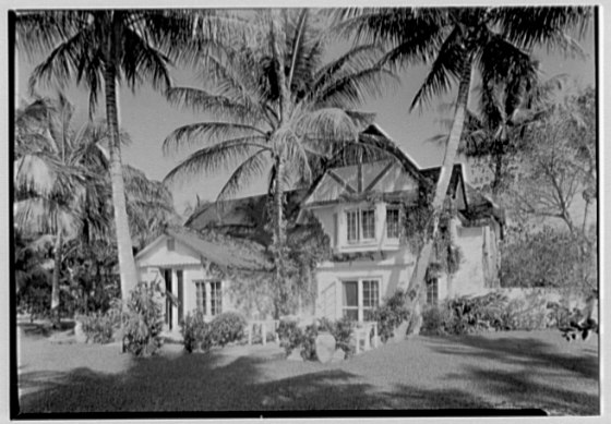 File:Mrs. Benjamin Rogers, Thatchcote, residence in Palm Beach, Florida. LOC gsc.5a04694.tif