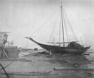 mtepe on the beach at Zanzibar, circa 1890. Mtepe on the beach at Zanzibar (about 1890).png