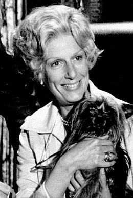 Nancy Marchand in Lou Grant (1977).JPG