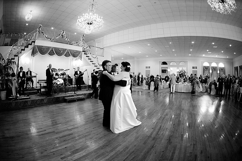 File:New Orleans Jz wedding dance 324.jpg