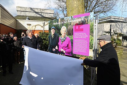 Hoe gaan naar Rensenpark met het openbaar vervoer - Over de plek