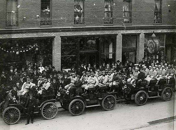 The visiting Oakland Oaks prepare to travel to the ballpark on Opening Day 1903 to face the Sacramento Senators.