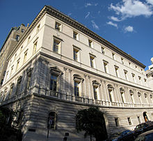 Filming for the special took place at the Convent of the Sacred Heart in New York City. Otto Kahn Mansion panorama 2.jpg