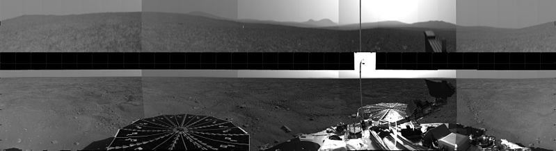 File:PIA10735 Phoenix B&W panorama.jpg