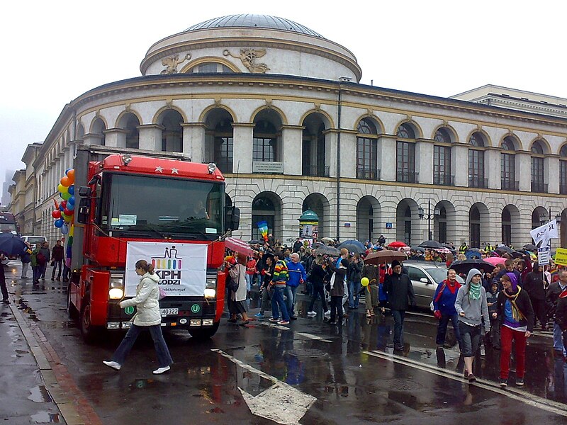 File:Parada Równości 2009 Warsaw Pride 2009 (3622450969).jpg