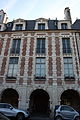 Paris 2 place des Vosges 81.JPG