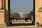 Miniatuur voor Bestand:Paris Eye, Down the Jardin des Tuileries towards Place de la Concorde, 2009.jpg