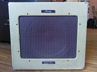 <span class="mw-page-title-main">Peavey Delta Blues 115</span>