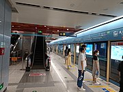 往航天新城站月台（2022年8月）
