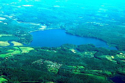 How to get to Quaboag Pond with public transit - About the place