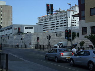 <span class="mw-page-title-main">Queensway, Gibraltar</span> Coastal road in Gibraltar