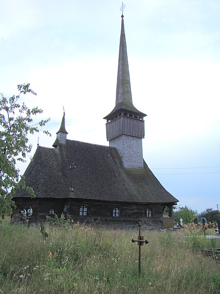 File:RO MM Posta St Ilie church 12.jpg