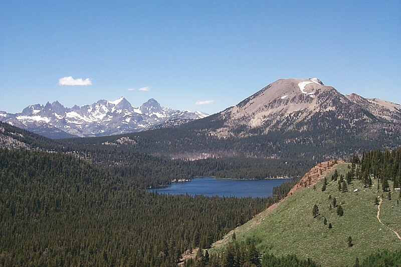 File:Ritter Range and Mammoth Mountain.jpg