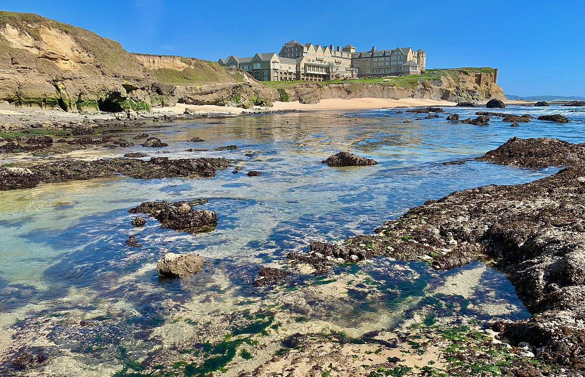 Ritz-Carlton Half Moon Bay - Wikipedia