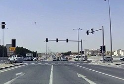 Jalan yang berada di Umm Salal Ali.jpg