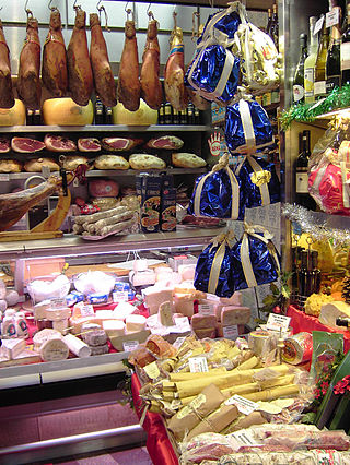 <span class="mw-page-title-main">Delicatessen</span> Shop selling cured meats and sausages, expensive cheeses, caviar, or luxury confectionery