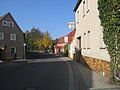 bei Miletas Gaststätte westwärts rechts Lange Straße nordwärts